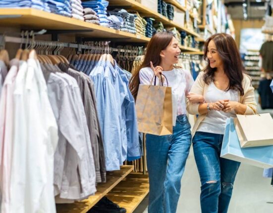 Another iconic discount fashion chain closing its last store